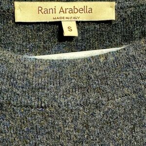 Ready for fall/winter..Beautiful wool sweater!